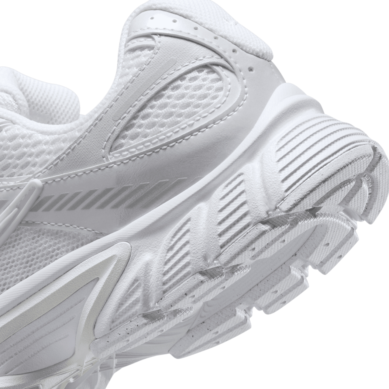 Nike V5 RNR Image 8 of 8. Tap to open photo gallery.