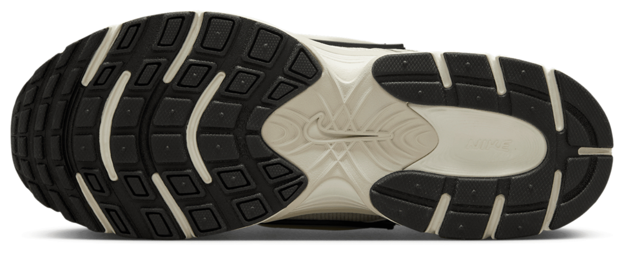 Nike V5 RNR Image 5 of 5. Tap to open photo gallery.