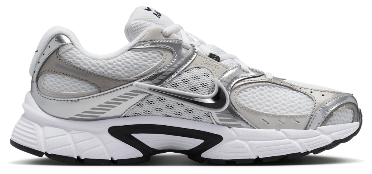 Nike V5 RNR Image 1 of 5. Tap to open photo gallery.