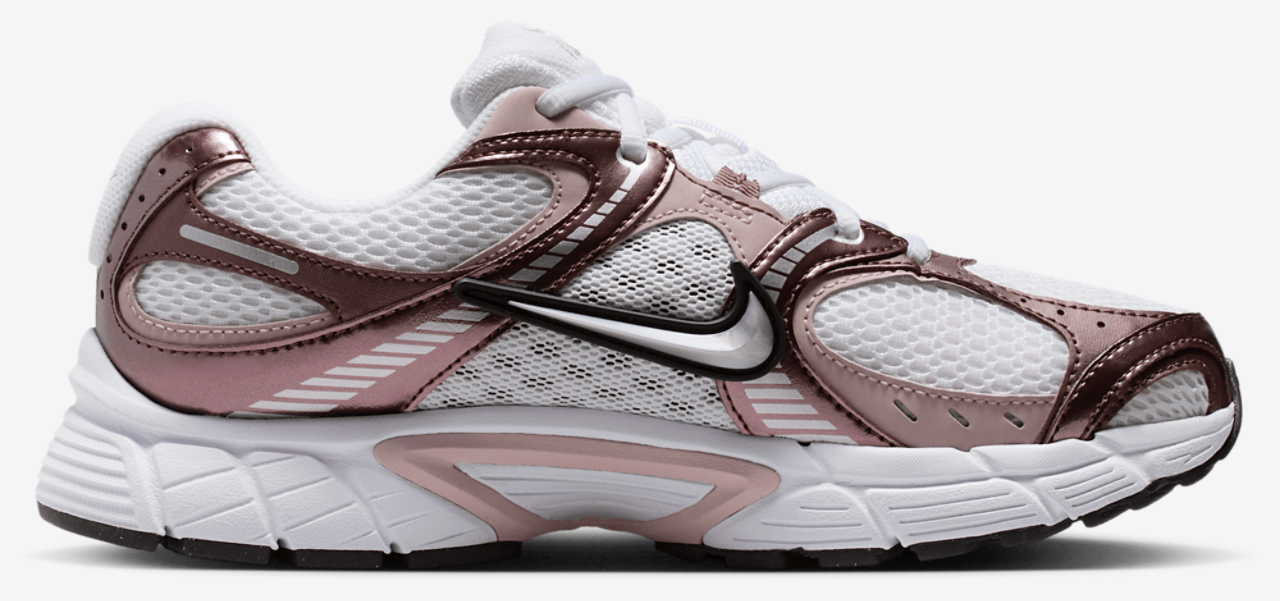 Nike V5 RNR Image 1 of 5. Tap to open photo gallery.