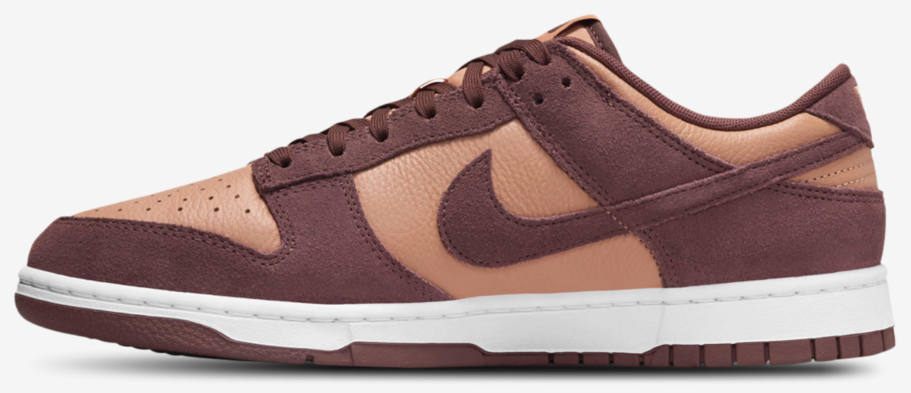 Nike Dunk Low Retro Image 2 of 5. Tap to open photo gallery.