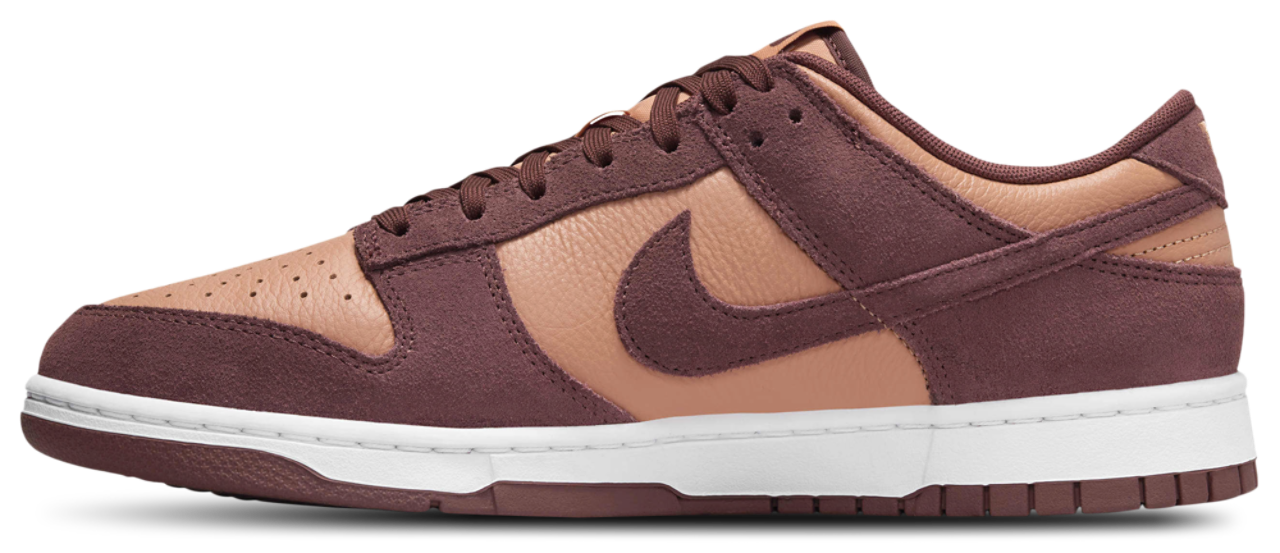 Nike Dunk Low Retro Image 2 of 5. Tap to open photo gallery.