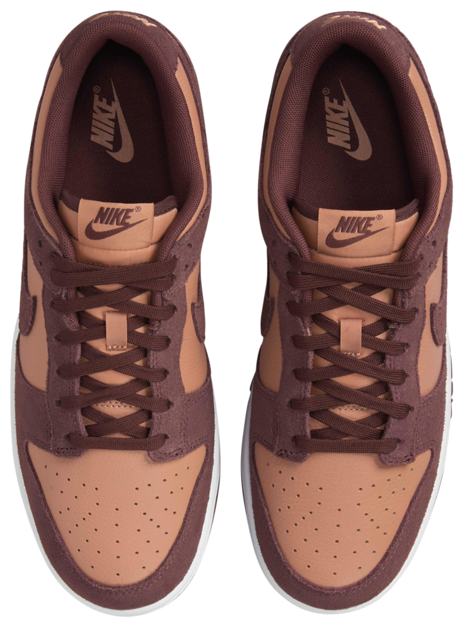 Nike Dunk Low Retro Image 4 of 5. Tap to open photo gallery.