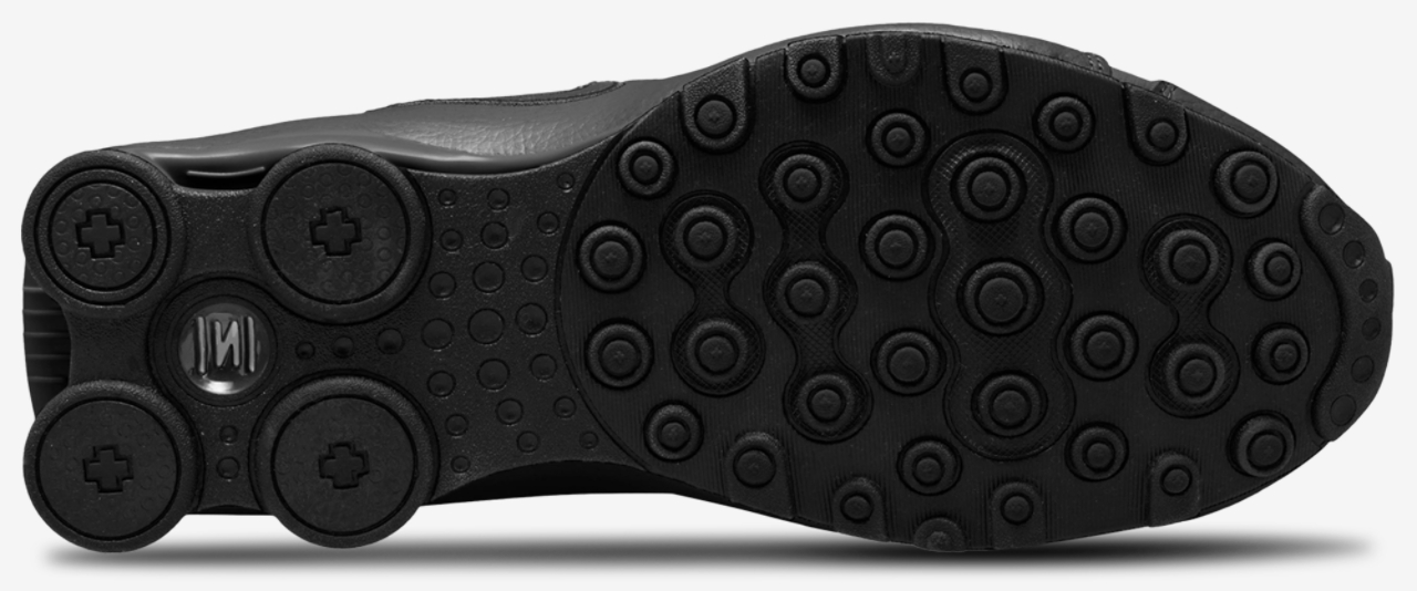 Nike Shox NZ Image 4 of 4. Tap to open photo gallery.