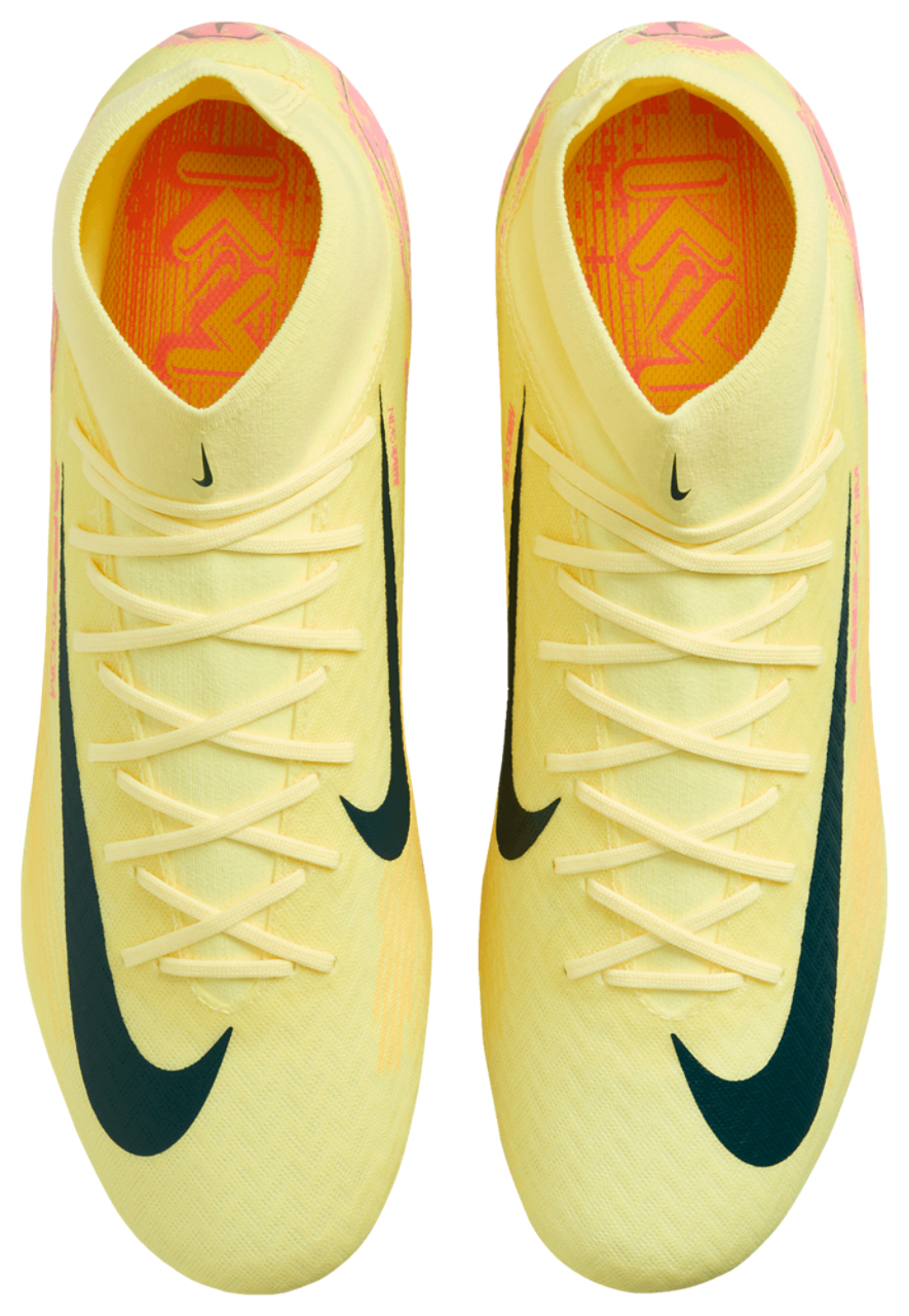 Nike Zoom Superfly 10 Academy KM FG/MG Image 4 of 9. Tap to open photo gallery.
