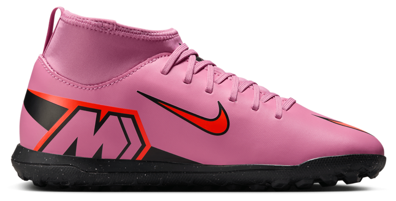 Nike JR Superfly 10 Club TF Image 1 of 5. Tap to open photo gallery.