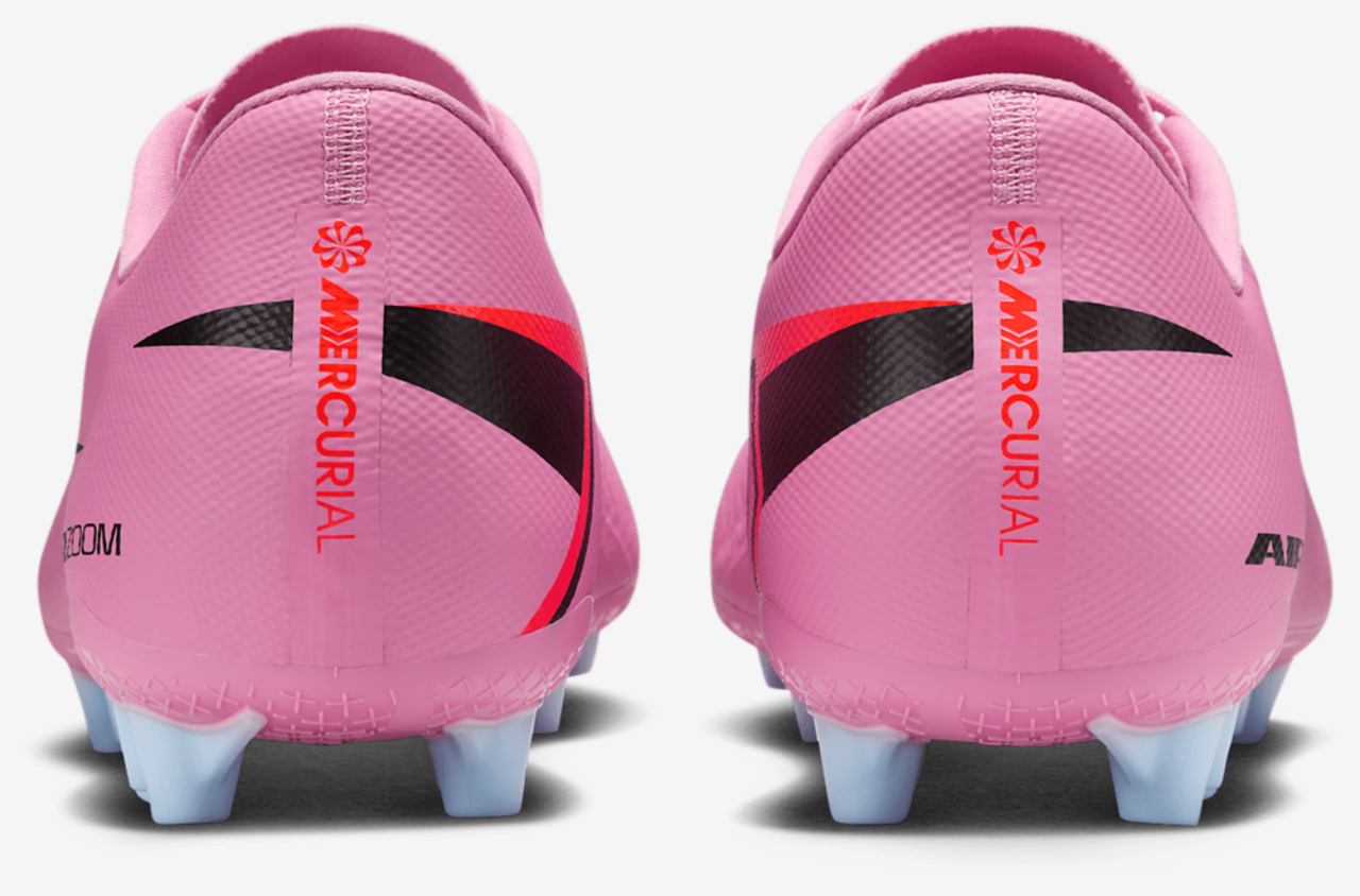 Nike Zoom Vapor 16 Academy AG Image 3 of 5. Tap to open photo gallery.