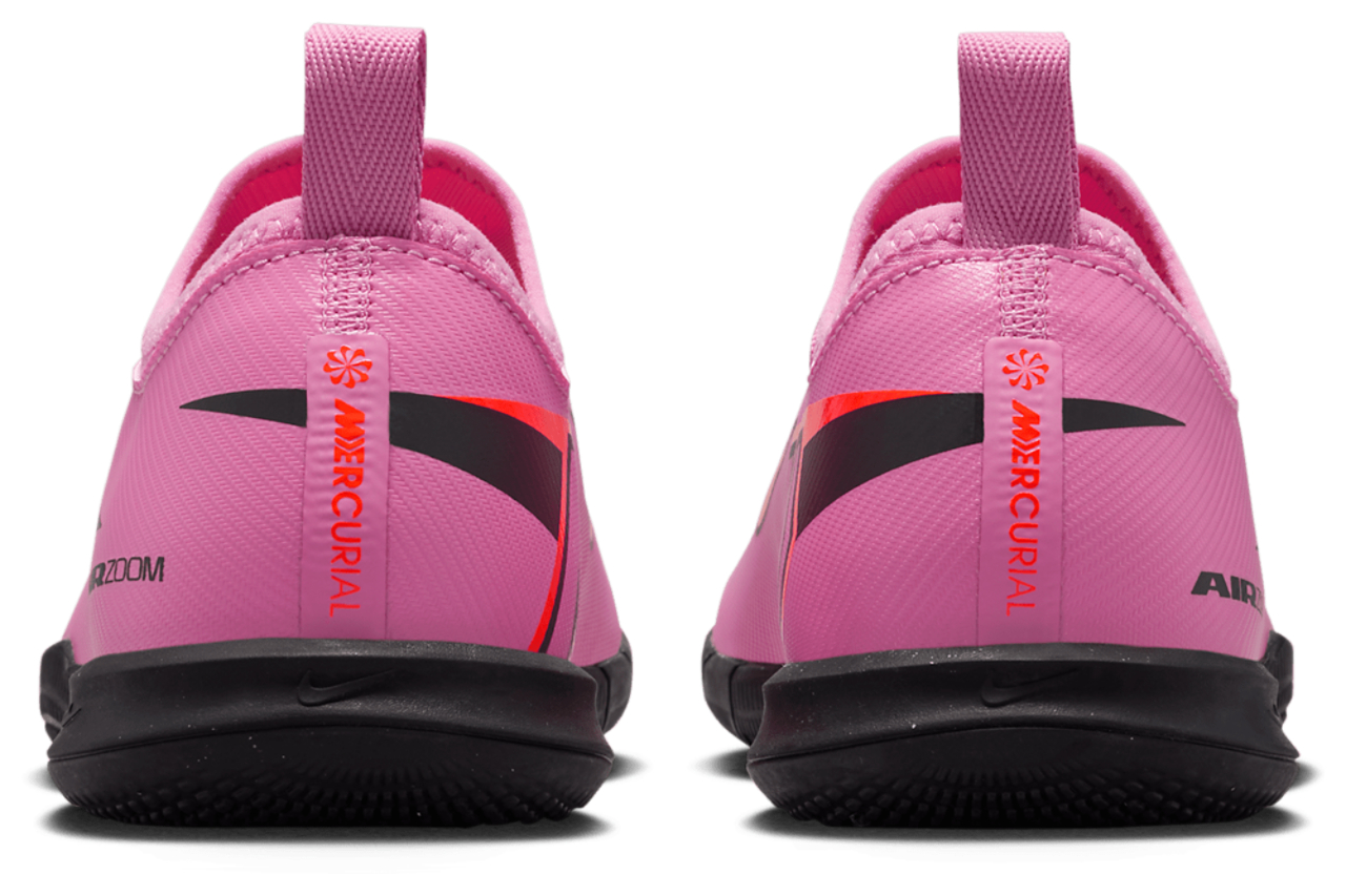 Nike JR Zoom Vapor 16 Academy IC Image 3 of 5. Tap to open photo gallery.
