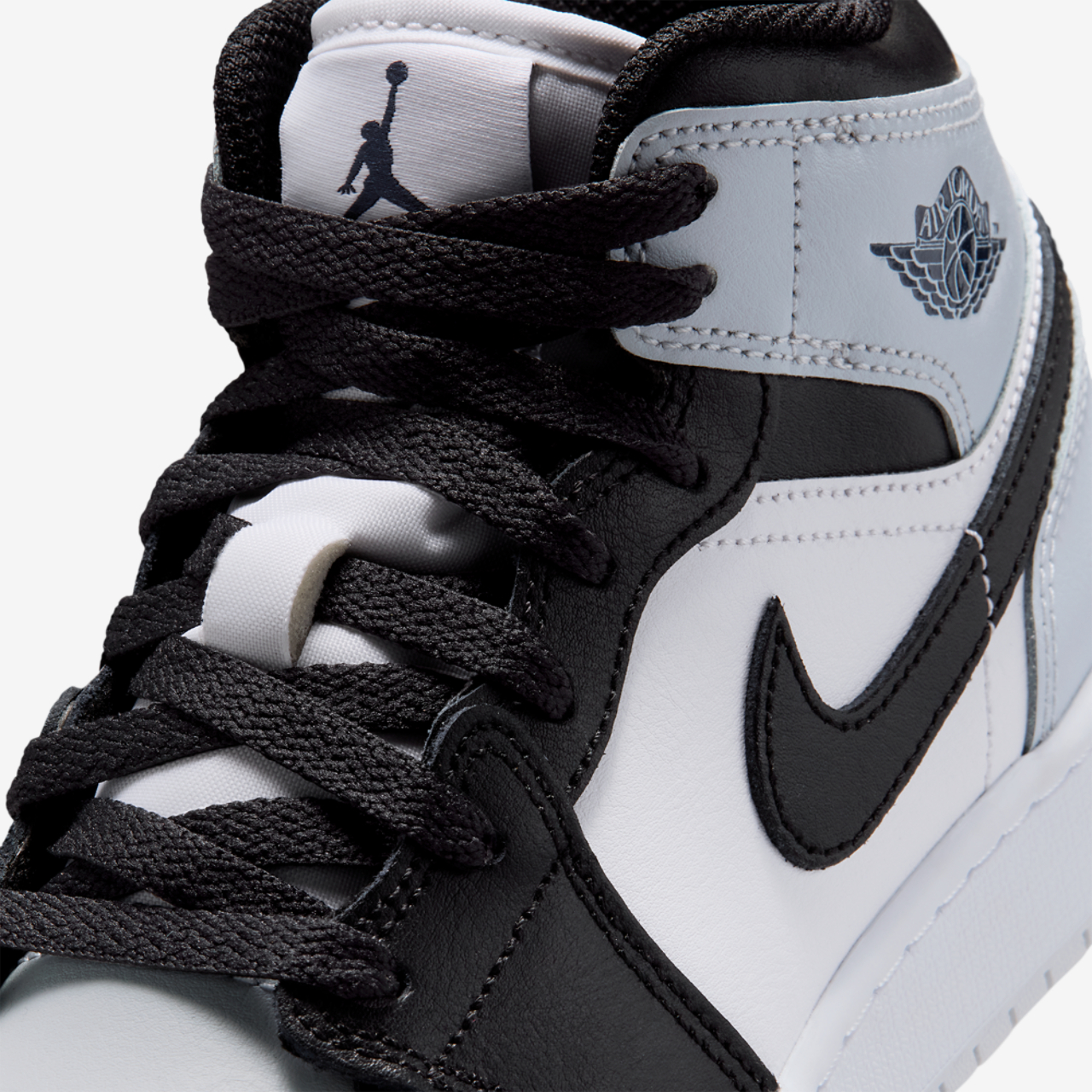 Jordan AJ 1 Mid Image 7 of 8. Tap to open photo gallery.