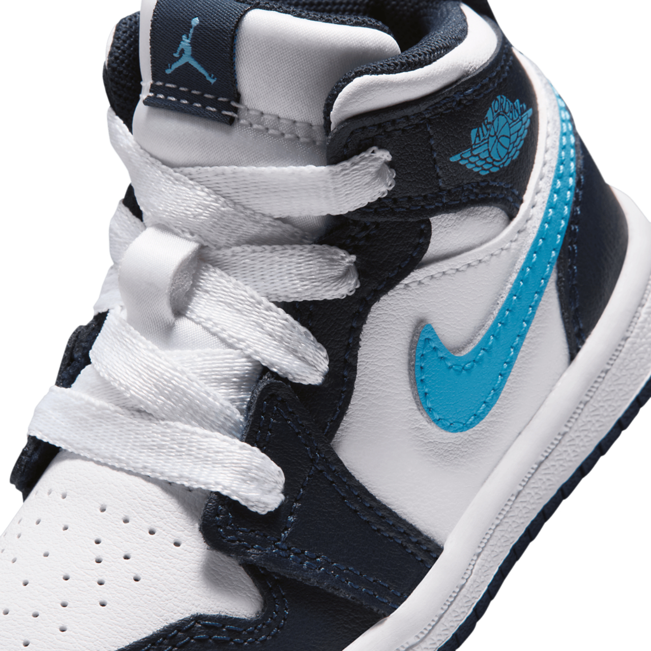 Jordan AJ 1 Mid Image 7 of 7. Tap to open photo gallery.