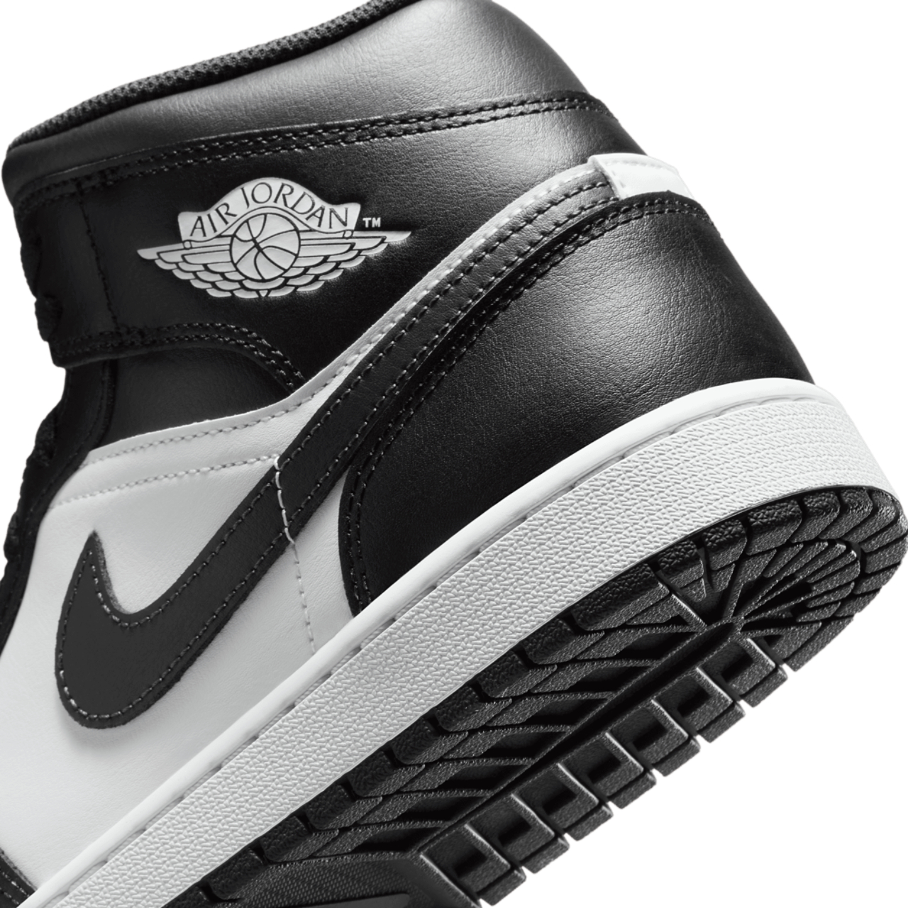 Jordan AJ 1 Mid Image 8 of 9. Tap to open photo gallery.