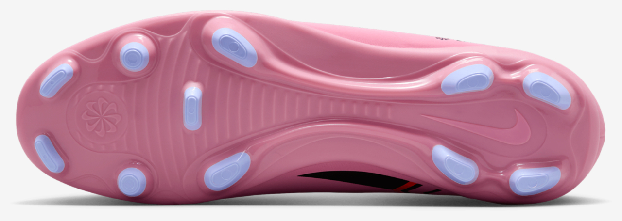 Nike Vapor 16 Club FG/MG Image 5 of 5. Tap to open photo gallery.
