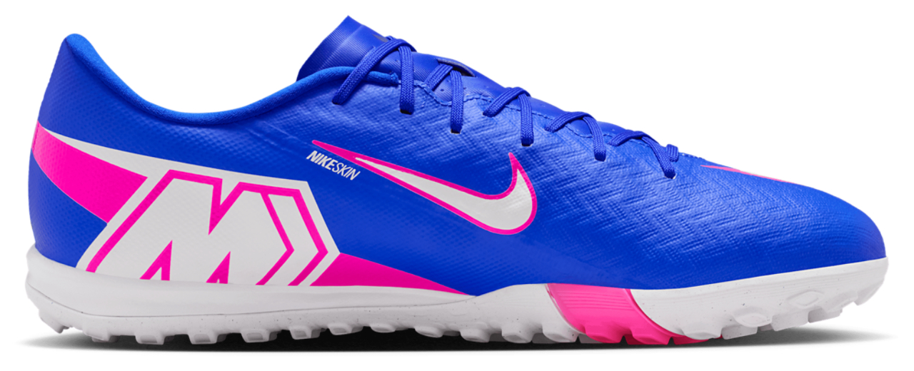 Nike Zoom Vapor 16 Academy TF Image 1 of 8. Tap to open photo gallery.