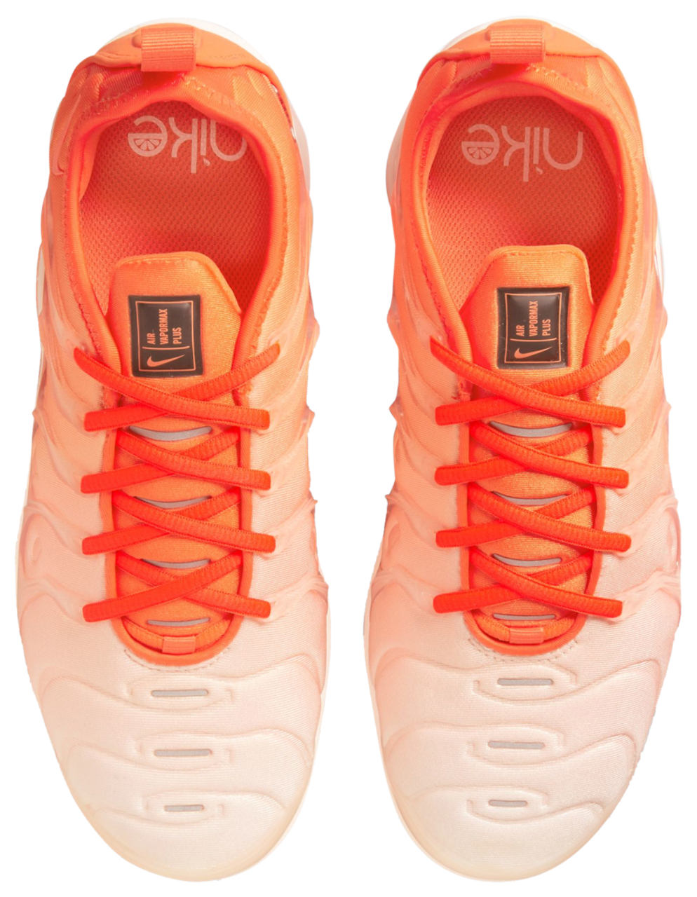 Nike Air Vapormax Plus Image 4 of 8. Tap to open photo gallery.