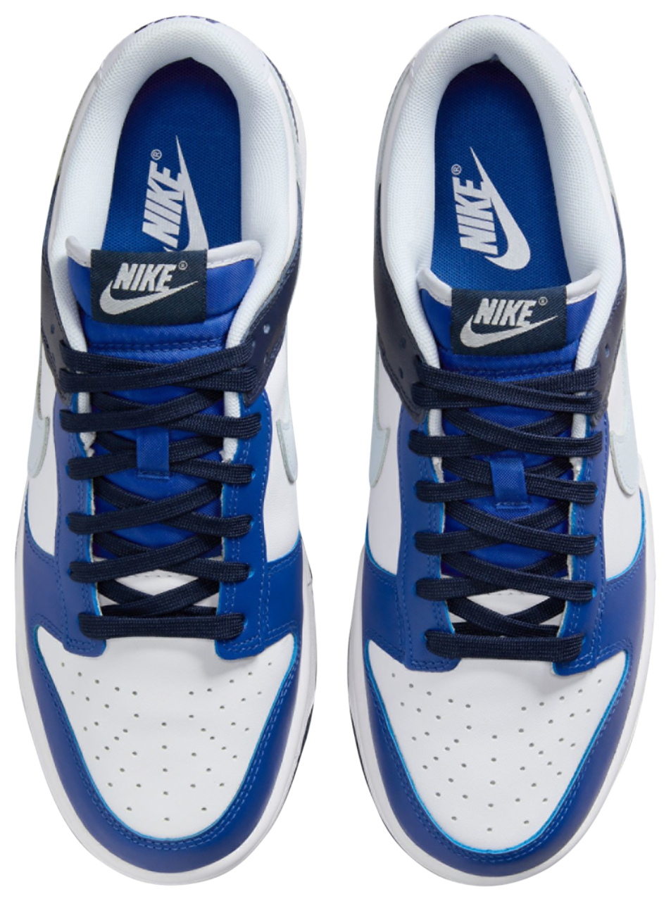 Nike Dunk Low Image 4 of 5. Tap to open photo gallery.