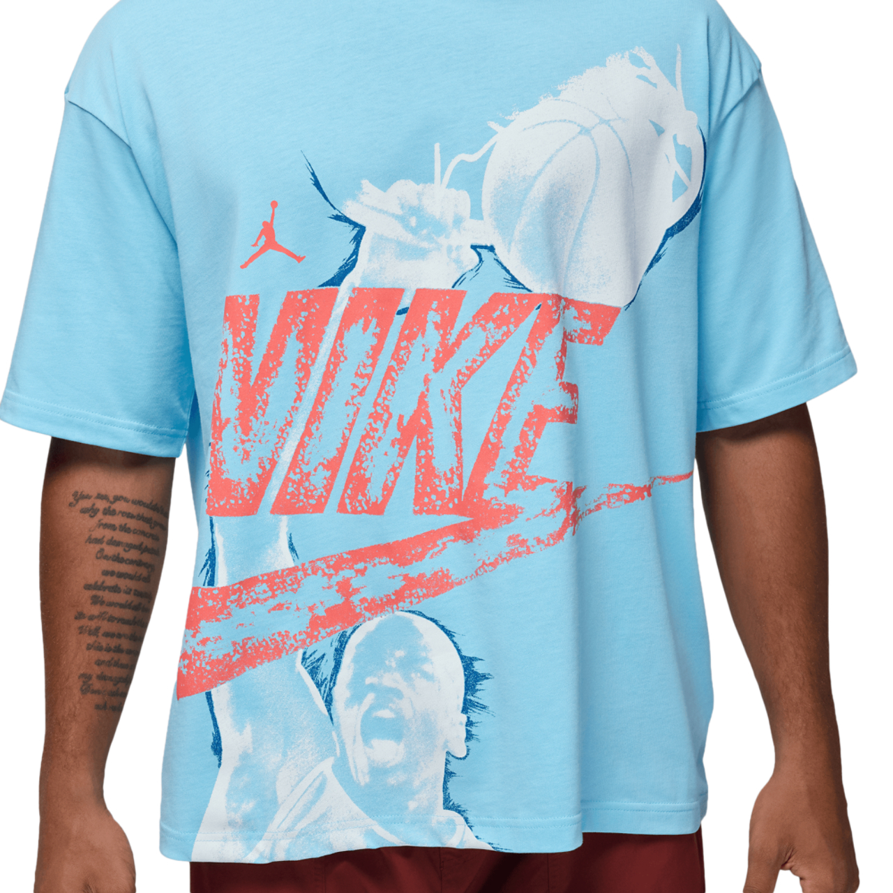 Jordan Reissue Oversized Short Sleeve Crewneck Image 4 of 5. Tap to open photo gallery.