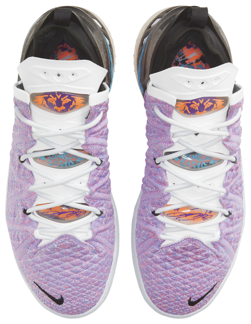 Nike LeBron 18 Image 4 of 5. Tap to open photo gallery.