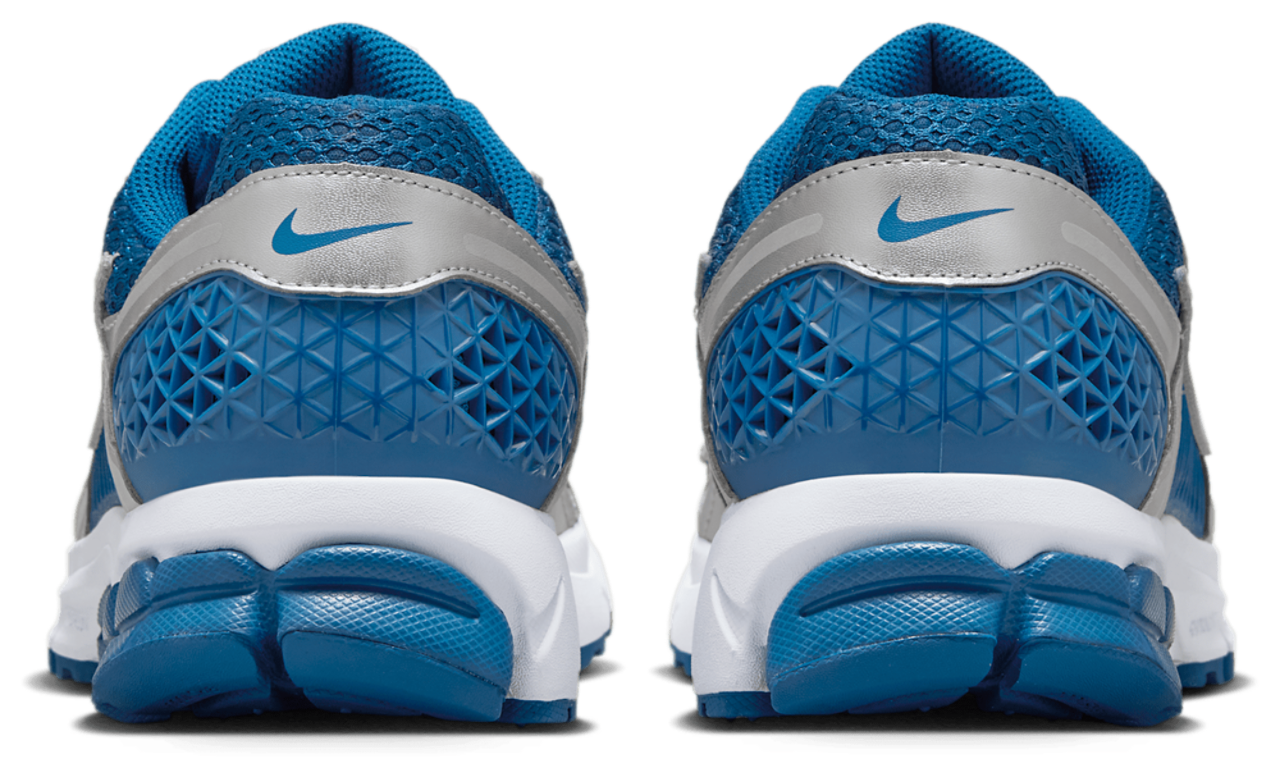 Nike Zoom Vomero 5 Image 3 of 5. Tap to open photo gallery.