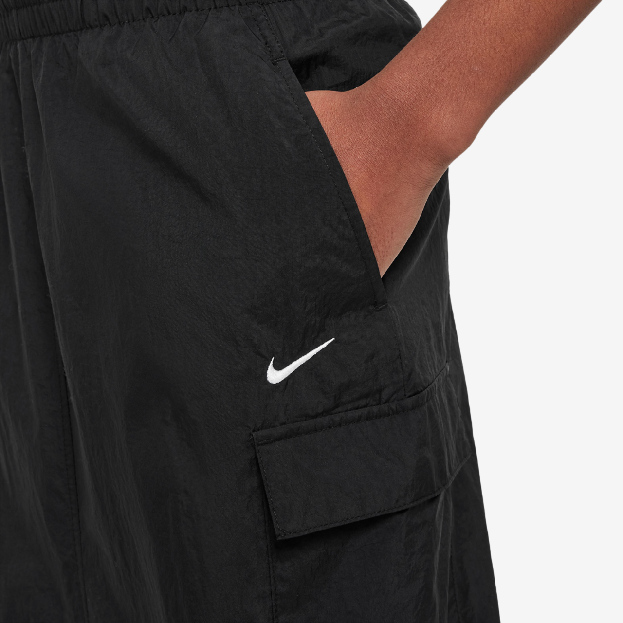 Nike Sty Star Woven Skirt Image 4 of 4. Tap to open photo gallery.