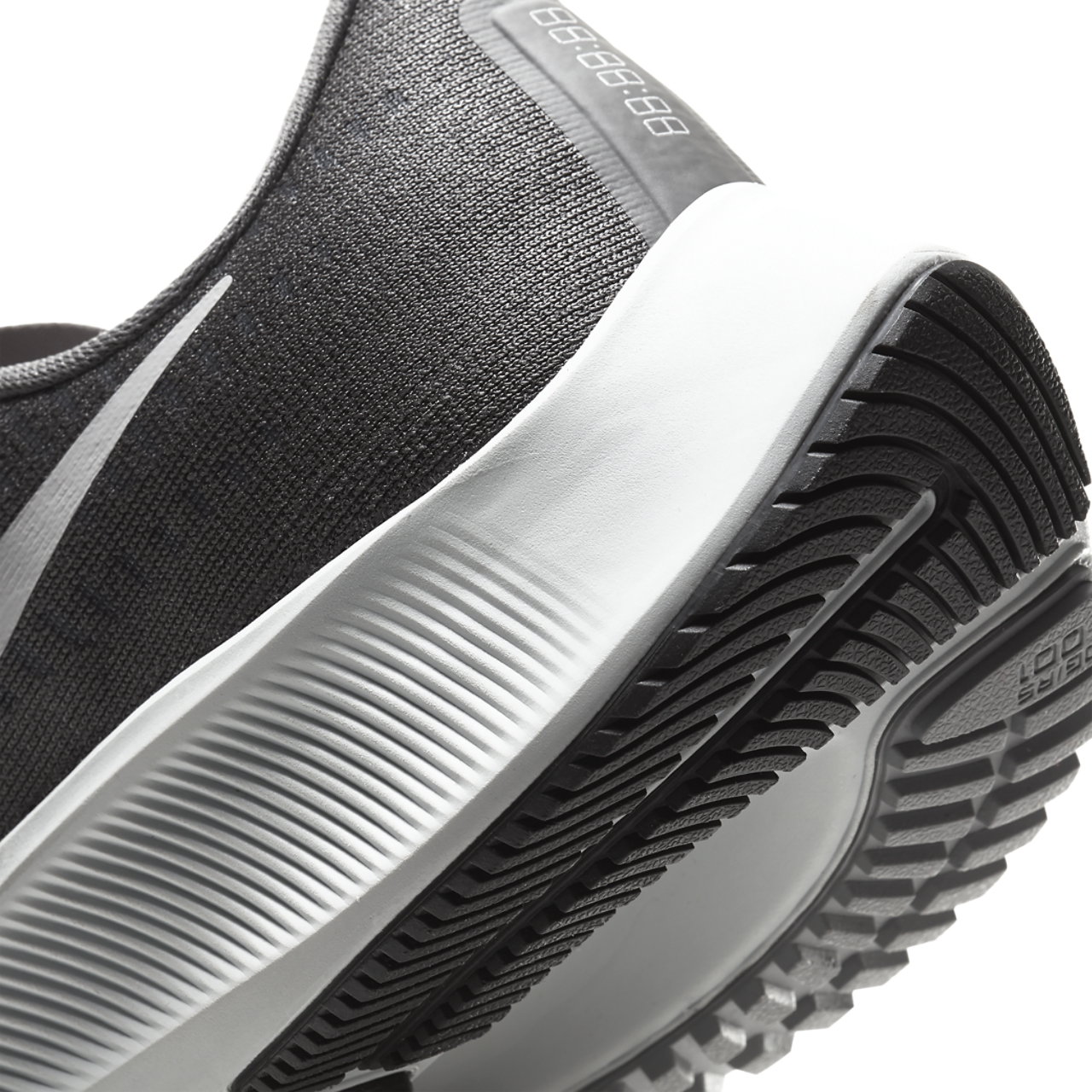 Nike Air Zoom Pegasus 37 Image 7 of 7. Tap to open photo gallery.