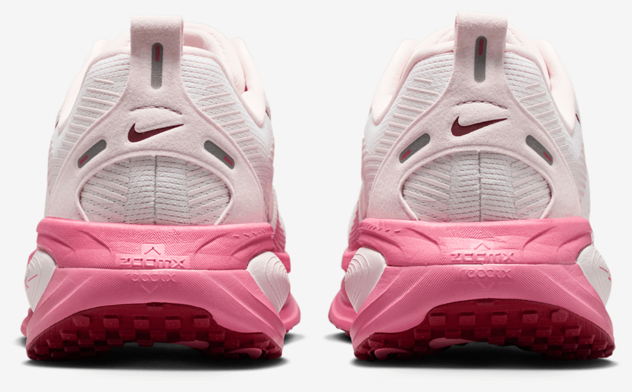 Nike Vomero 18 Image 3 of 5. Tap to open photo gallery.