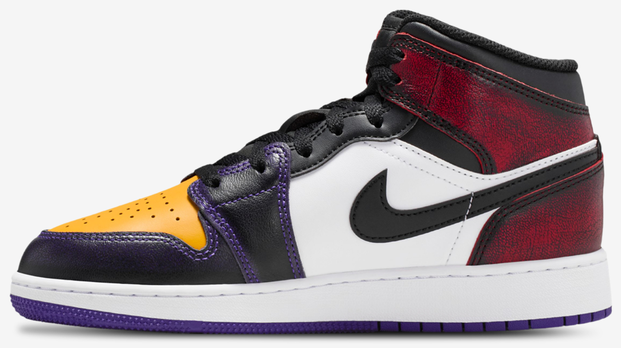 Jordan Jordan 1 Mid SE NAJ9 Image 2 of 5. Tap to open photo gallery.