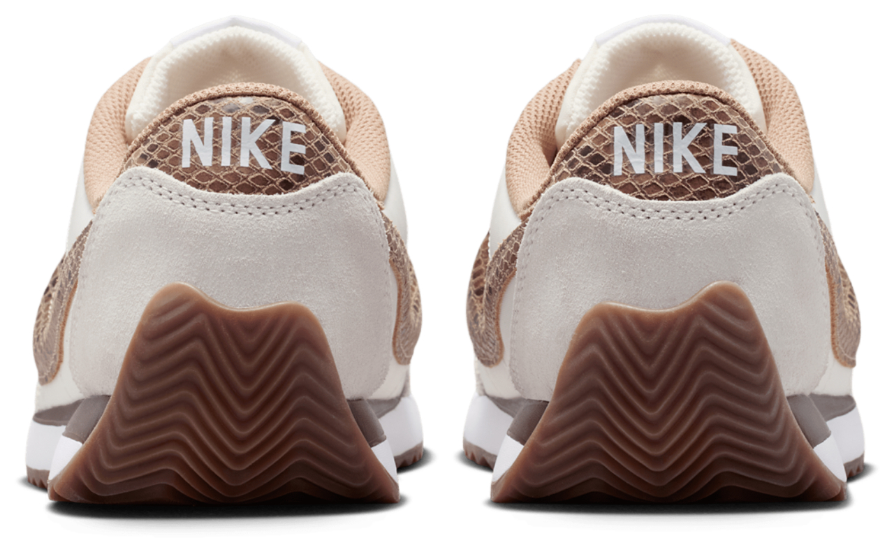 Nike Pacific Premium Image 3 of 5. Tap to open photo gallery.