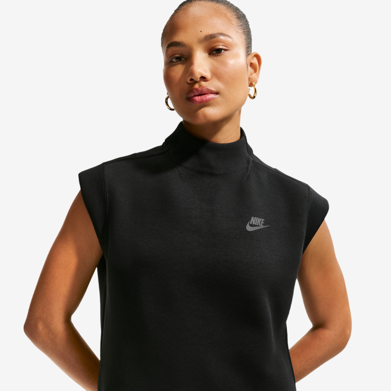 Nike NSW Tech Fleece SS Top Image 1 of 4. Tap to open photo gallery.