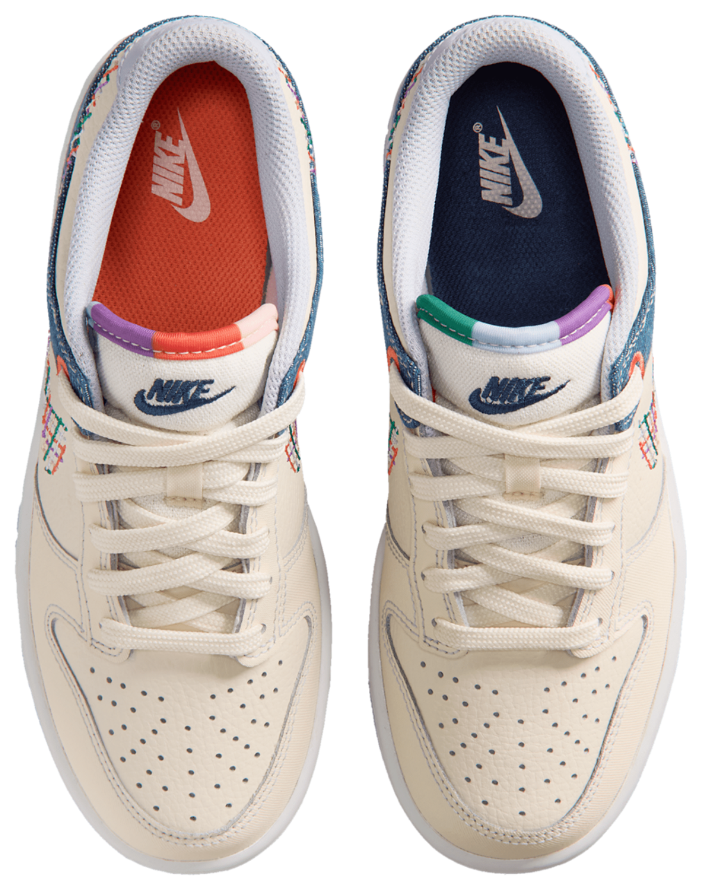 Nike Dunk Low Image 4 of 5. Tap to open photo gallery.