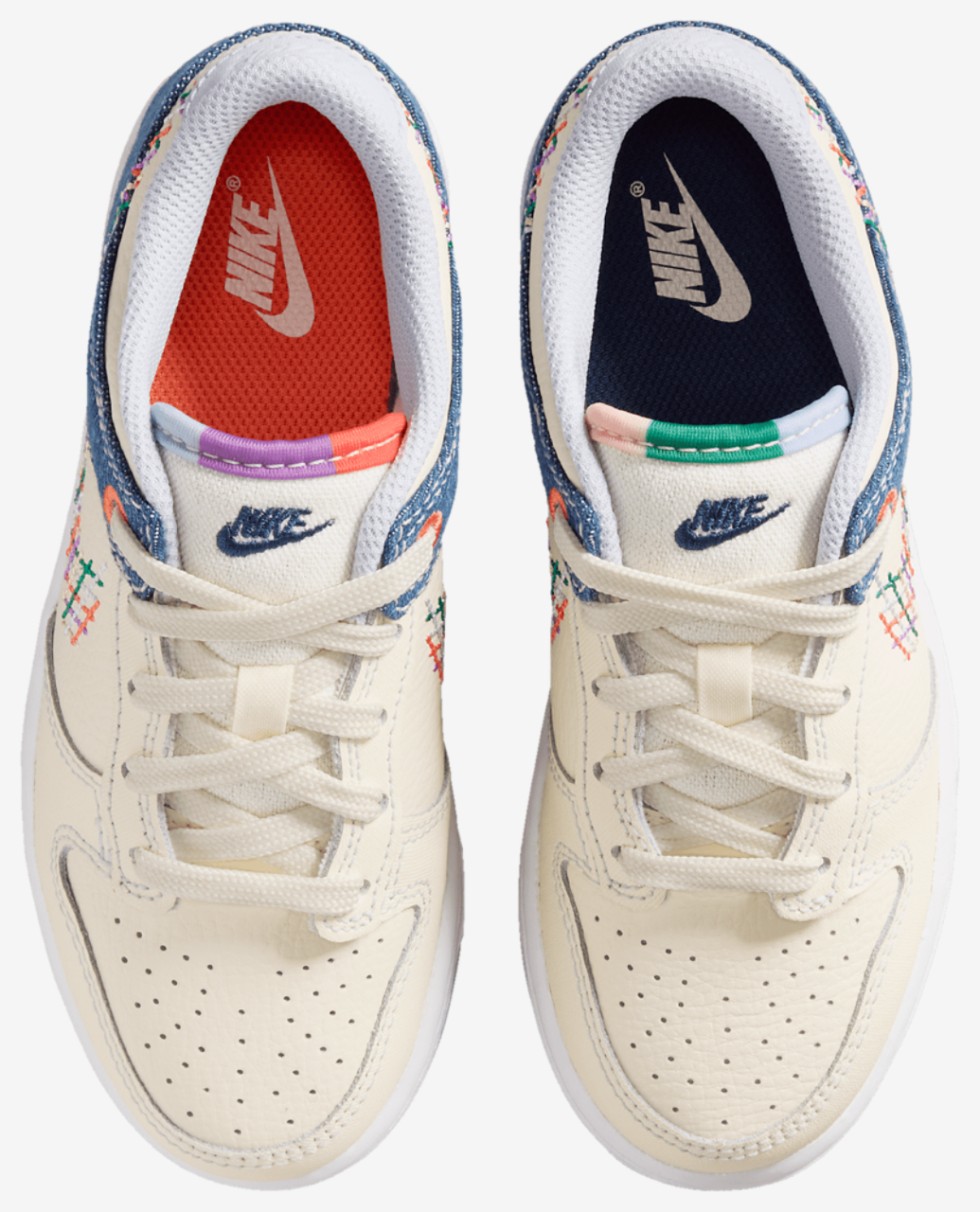 Nike Dunk Low Image 4 of 5. Tap to open photo gallery.