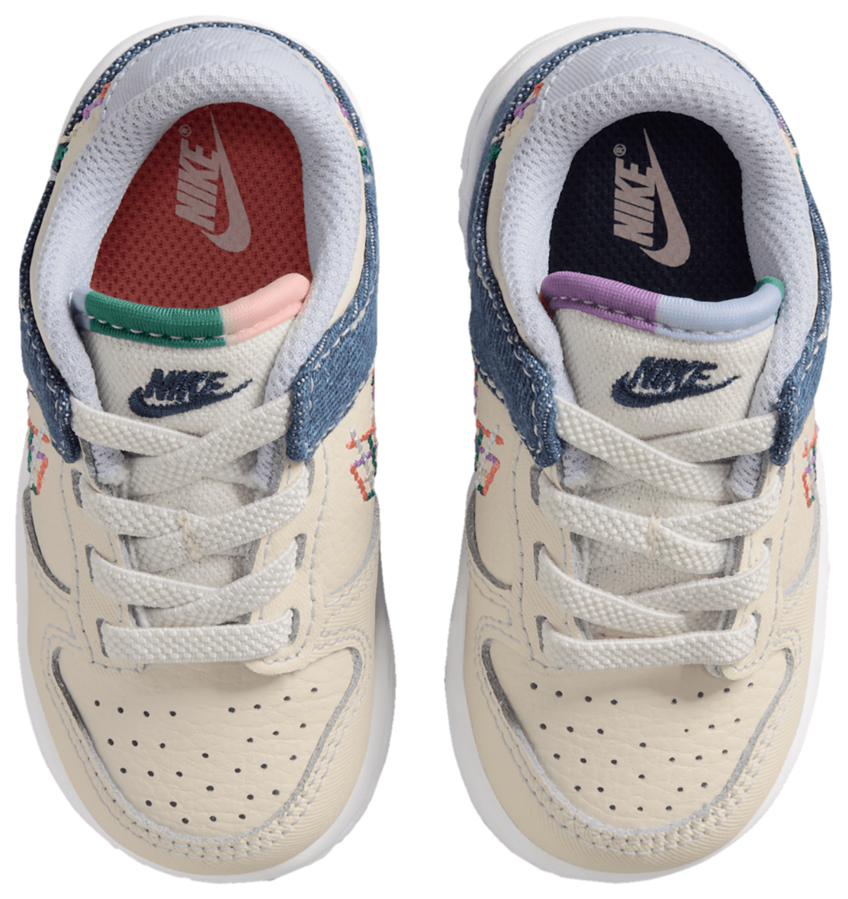 Nike Dunk Low  Image 4 of 7. Tap to open photo gallery.