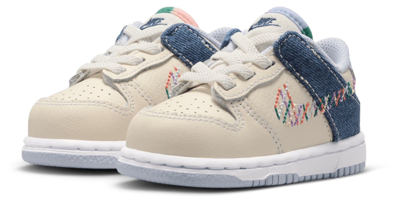 Nike Dunk Low  Image 6 of 7. Tap to open photo gallery.