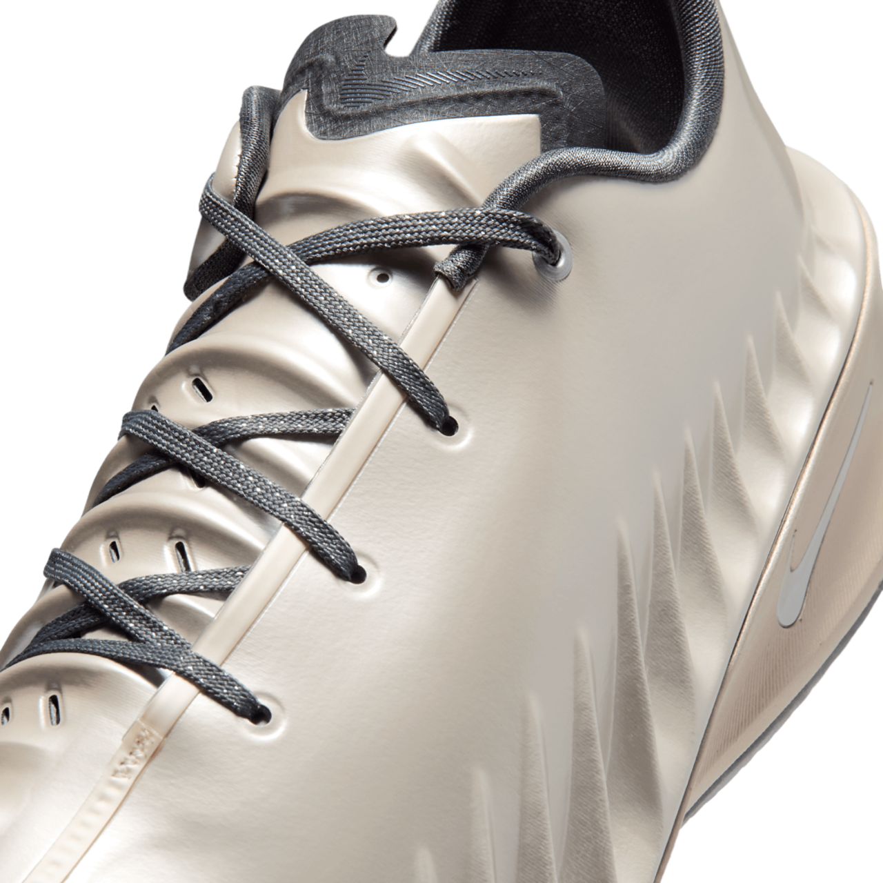 Nike G.T. Cut 4 Image 7 of 8. Tap to open photo gallery.