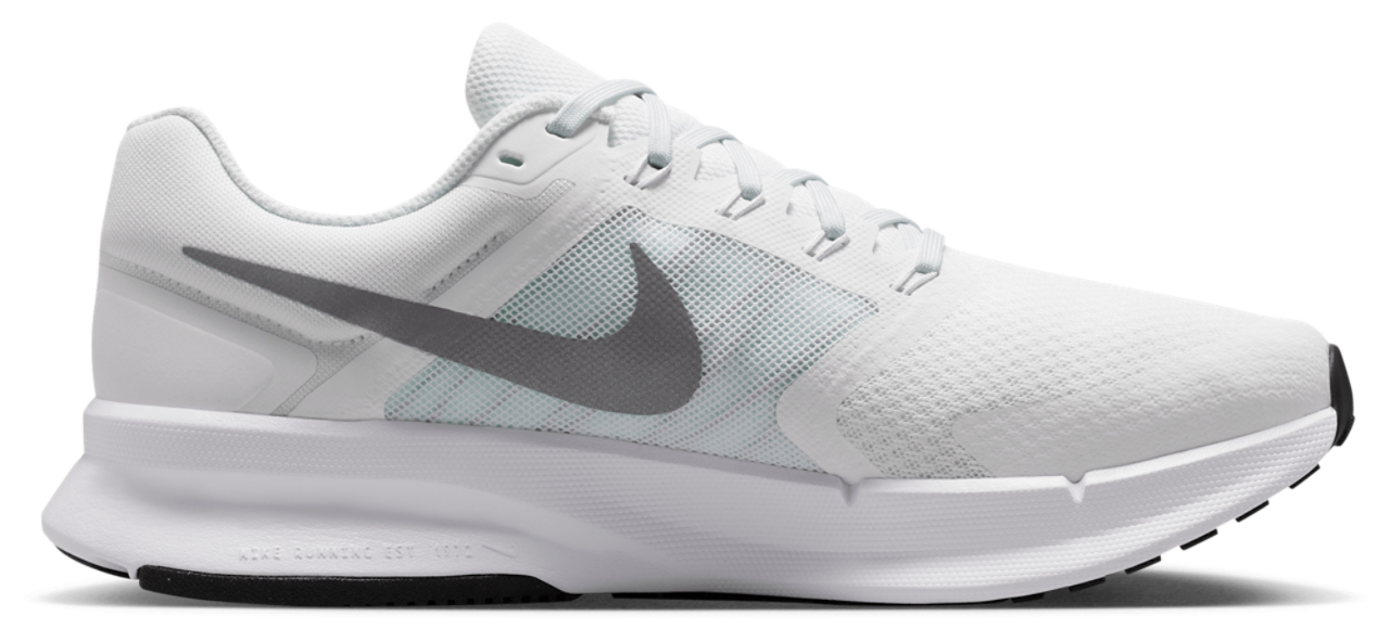 Nike Run Swift 3 Image 1 of 5. Tap to open photo gallery.