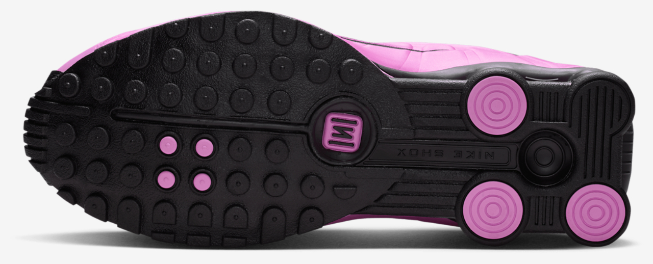Nike Shox R4 Image 5 of 5. Tap to open photo gallery.