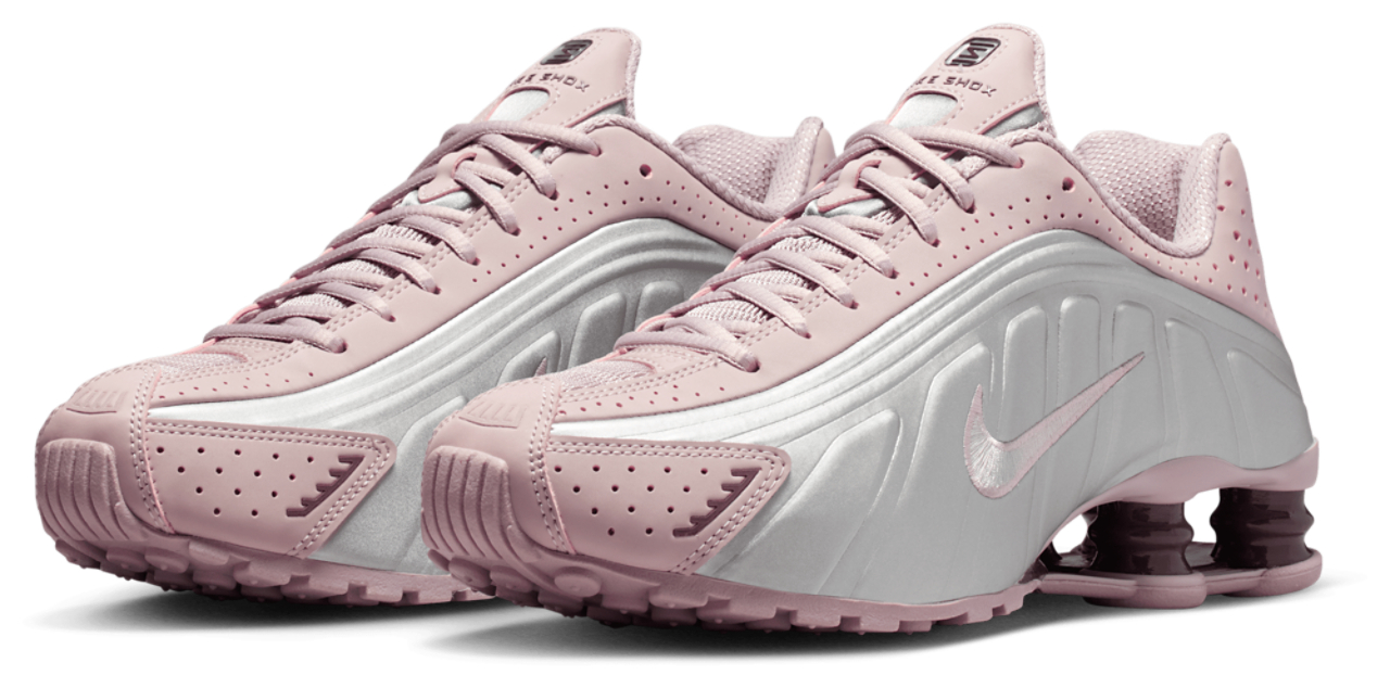 Nike Shox R4 Image 6 of 8. Tap to open photo gallery.