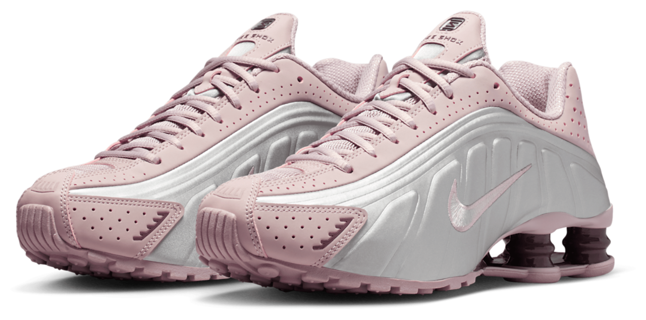 Nike Shox R4 Image 6 of 8. Tap to open photo gallery.