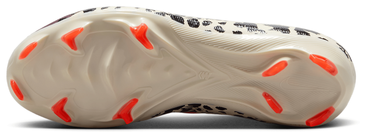 Nike JR ZM Vapor 16 Pro FG Image 5 of 5. Tap to open photo gallery.