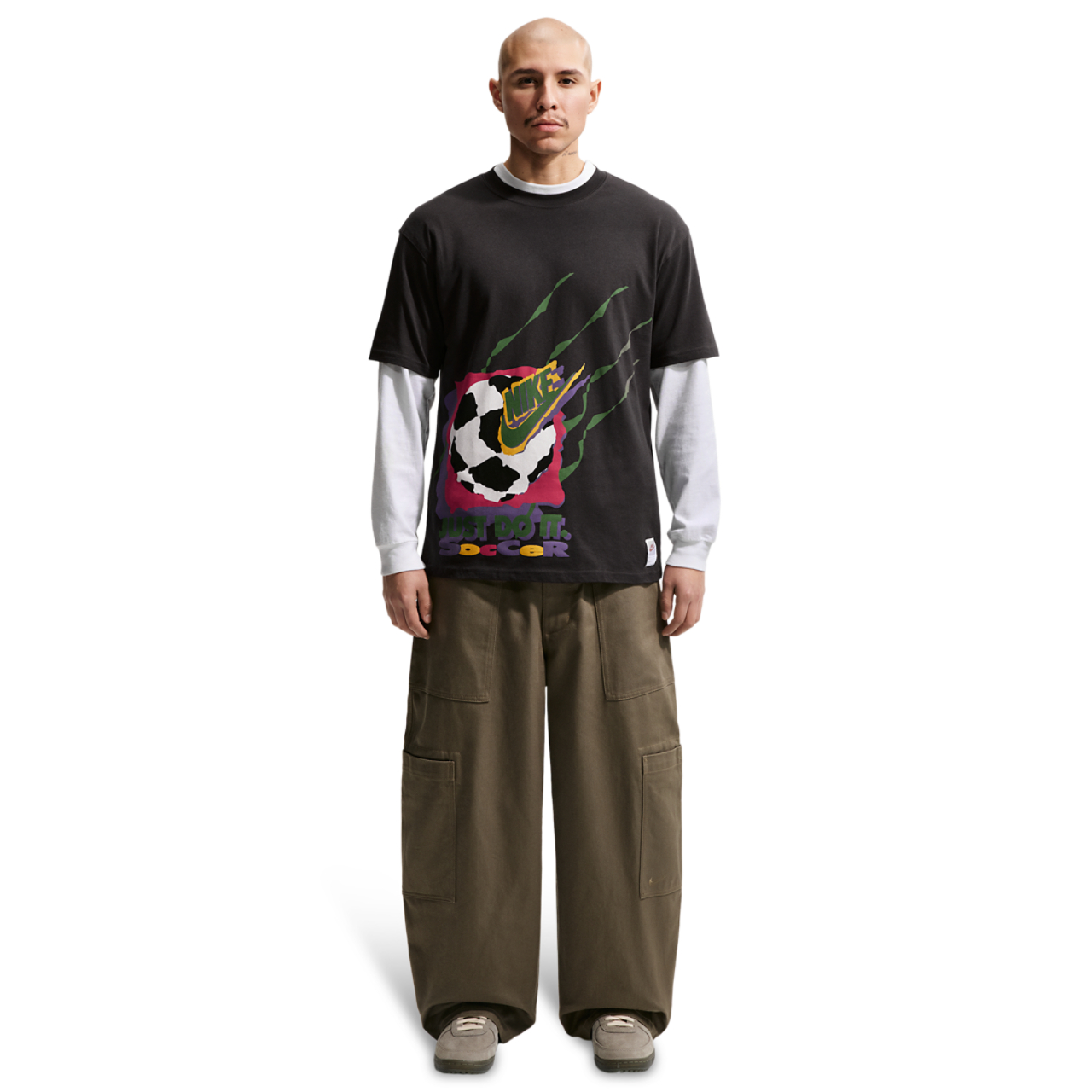 Nike NSW SS Max 90 Tee Dnar 7 Image 3 of 4. Tap to open photo gallery.