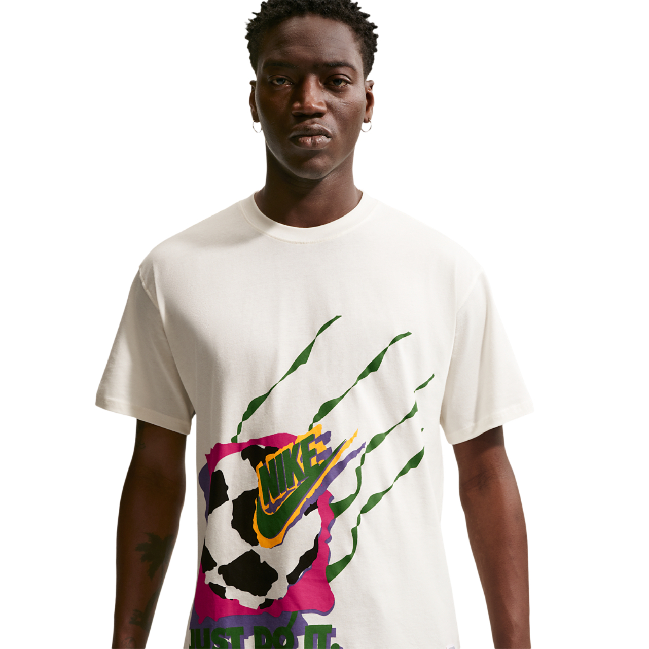 Nike NSW SS Max 90 Tee Dnar 7 Image 1 of 4. Tap to open photo gallery.