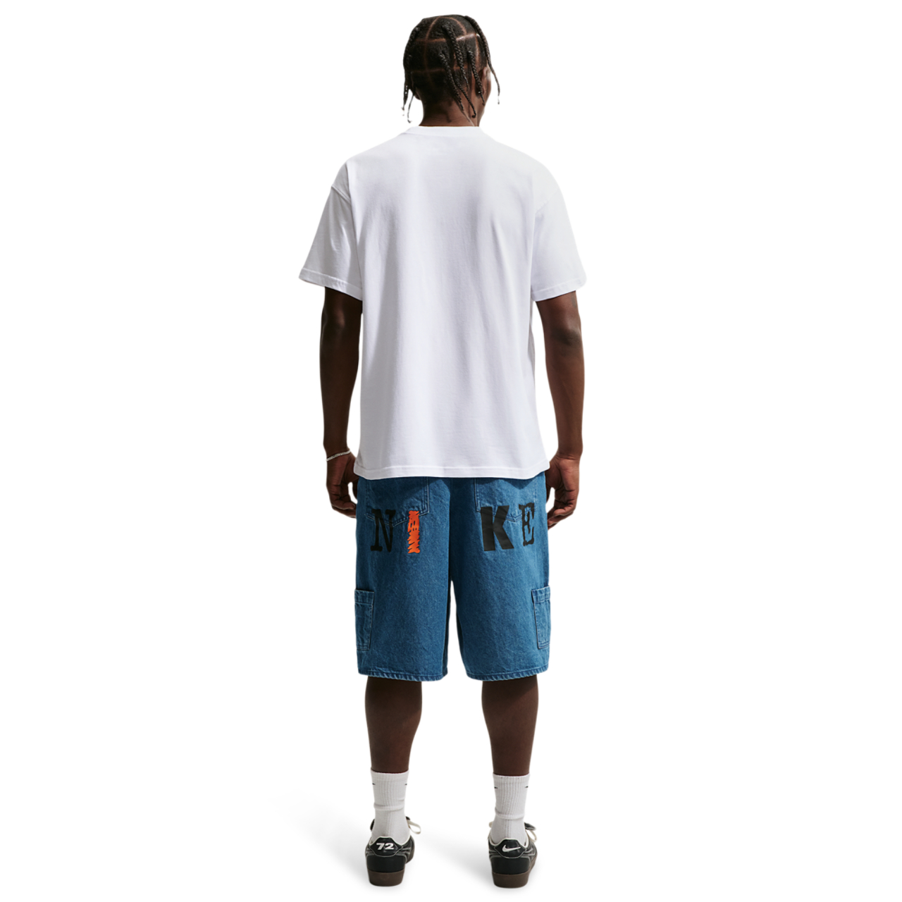 Nike NSW SS Max 90 Tee Hm Image 4 of 4. Tap to open photo gallery.