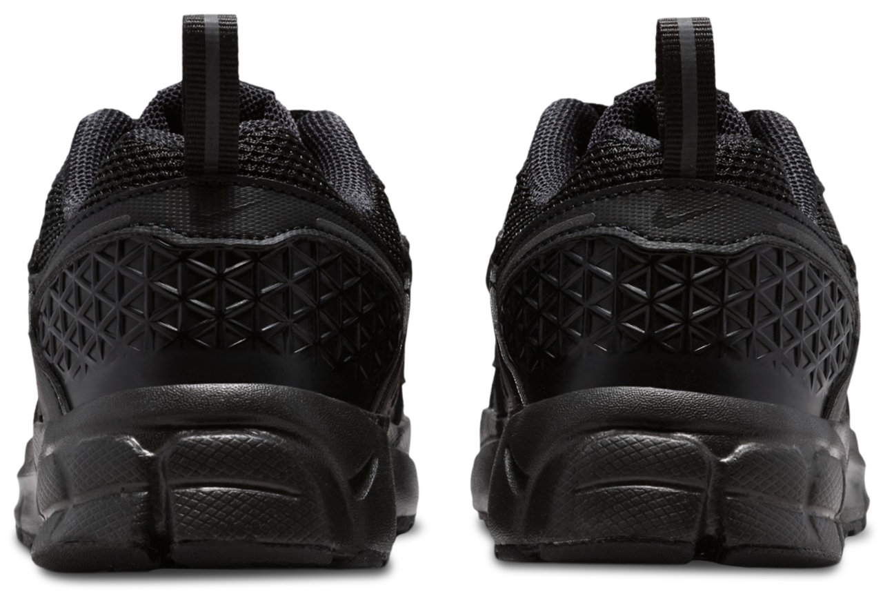 Nike Vomero 5 Lace Image 3 of 6. Tap to open photo gallery.
