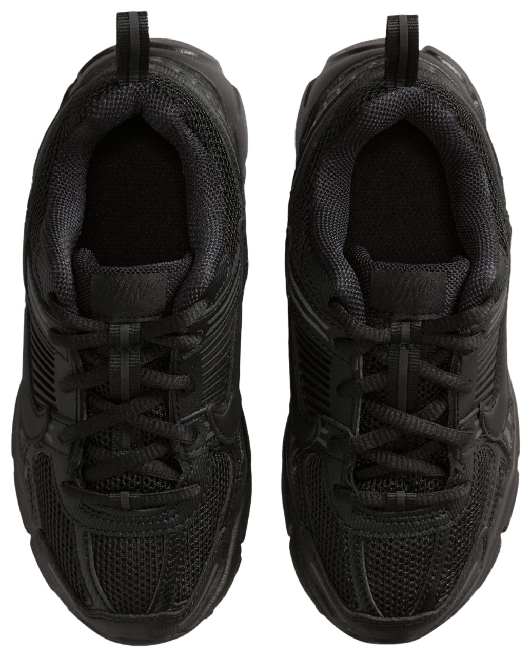 Nike Vomero 5 Lace Image 4 of 6. Tap to open photo gallery.