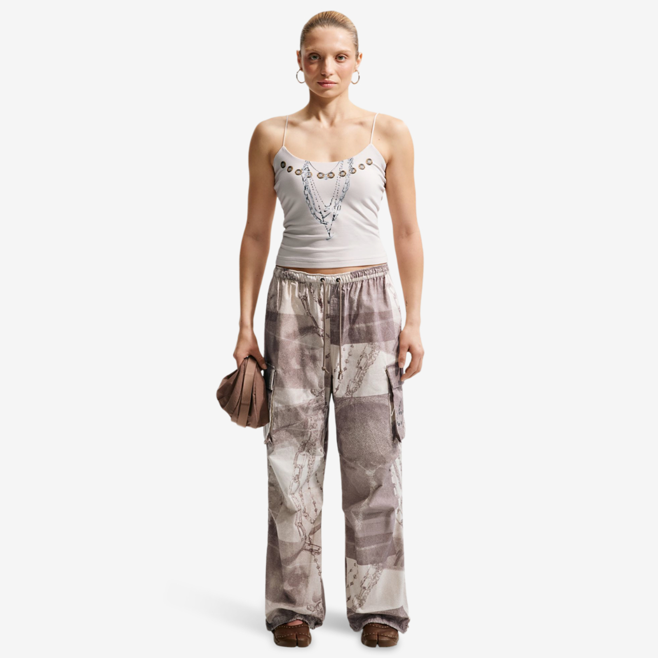 Nike NSW Camo Dance Cargo Pants Image 3 of 4. Tap to open photo gallery.