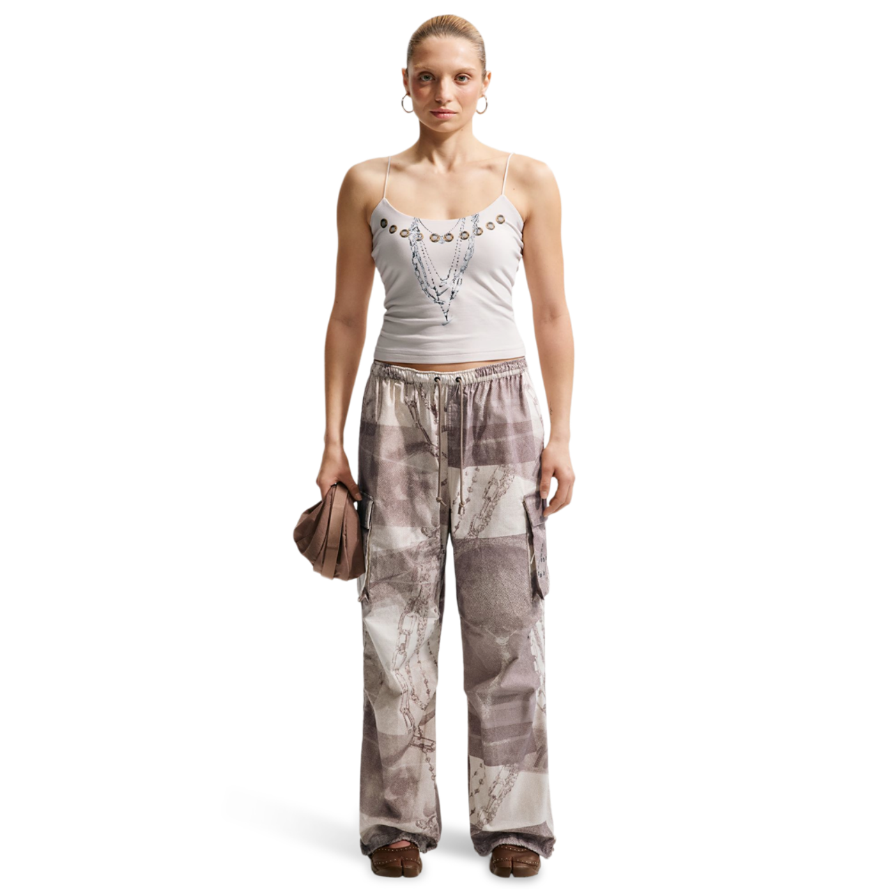 Nike NSW Camo Dance Cargo Pants Image 3 of 4. Tap to open photo gallery.