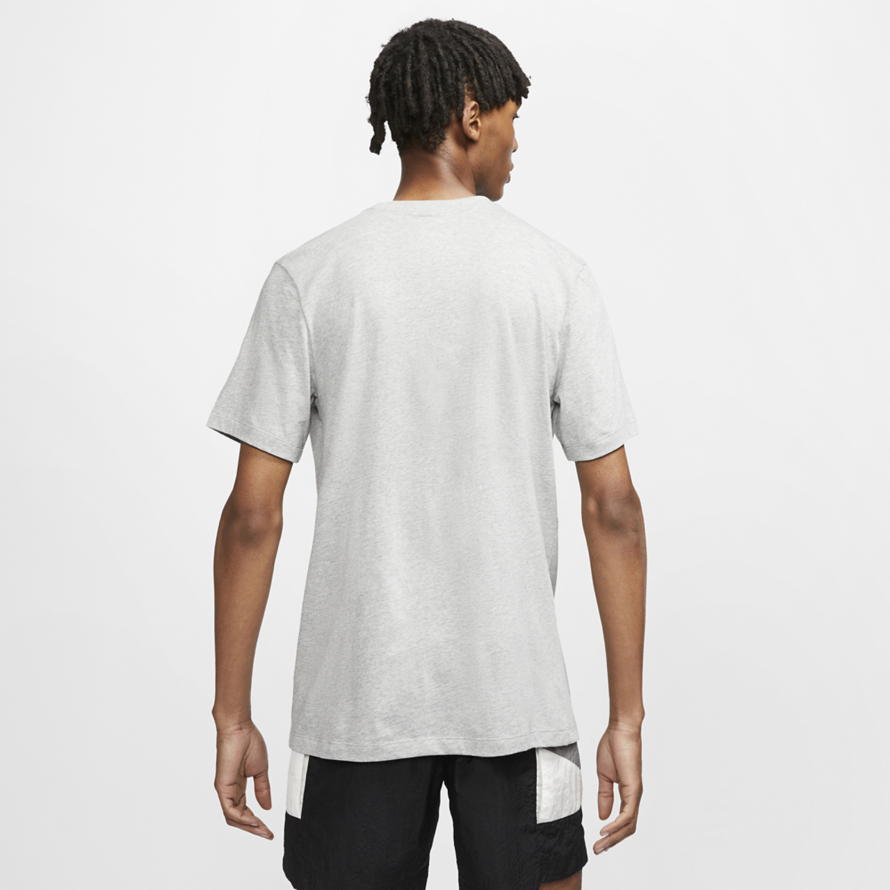 Nike NSW Club Short Sleeve T-Shirt Image 5 of 6. Tap to open photo gallery.