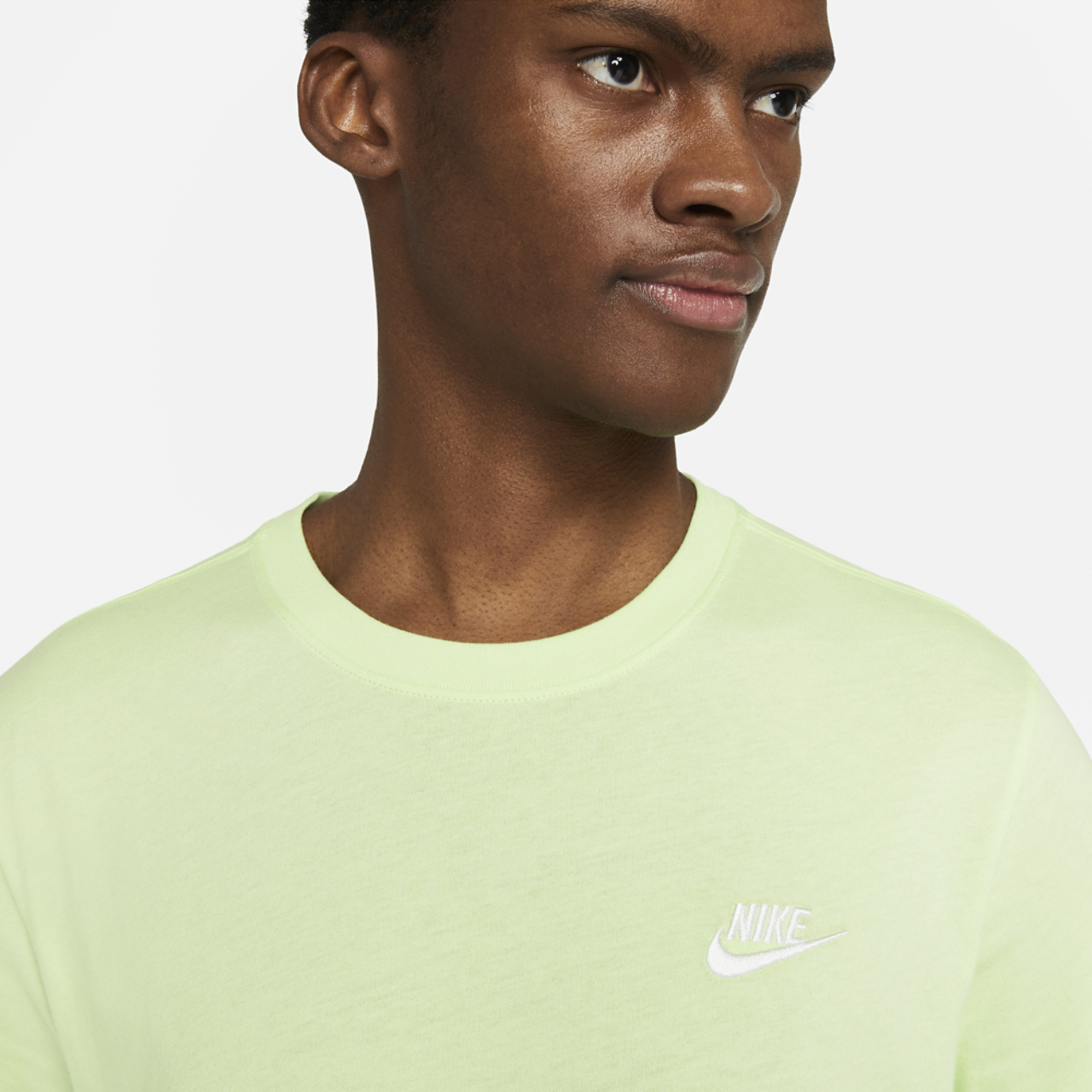 Nike NSW Club Short Sleeve T-Shirt Image 3 of 3. Tap to open photo gallery.