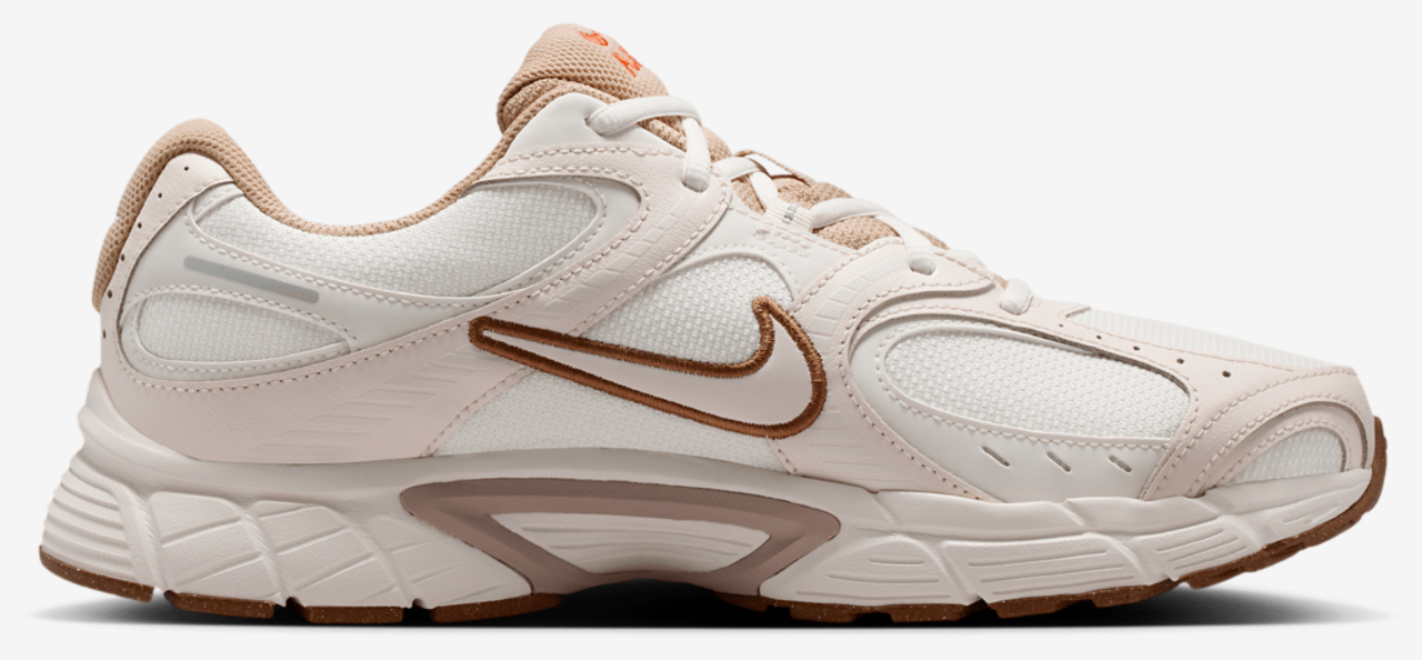 Nike V5 RNR Image 1 of 5. Tap to open photo gallery.