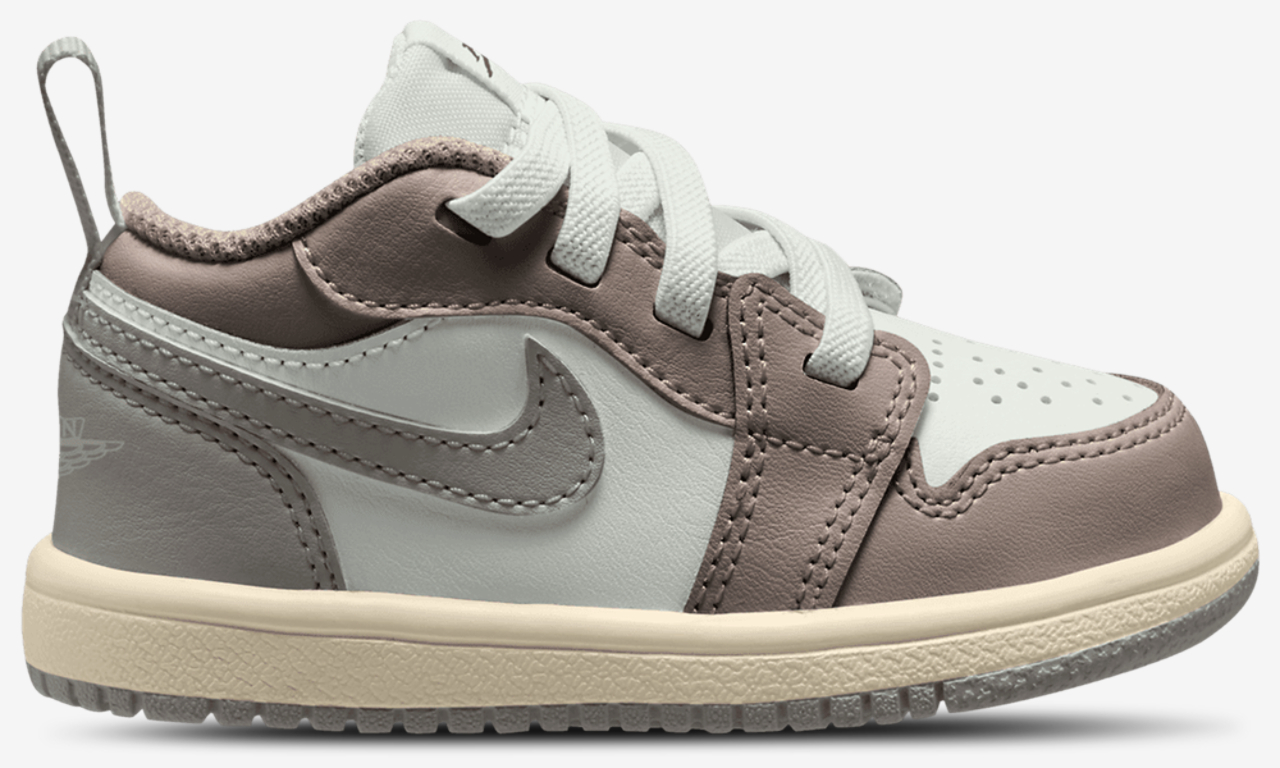Jordan AJ 1 Low Alt  Image 1 of 4. Tap to open photo gallery.