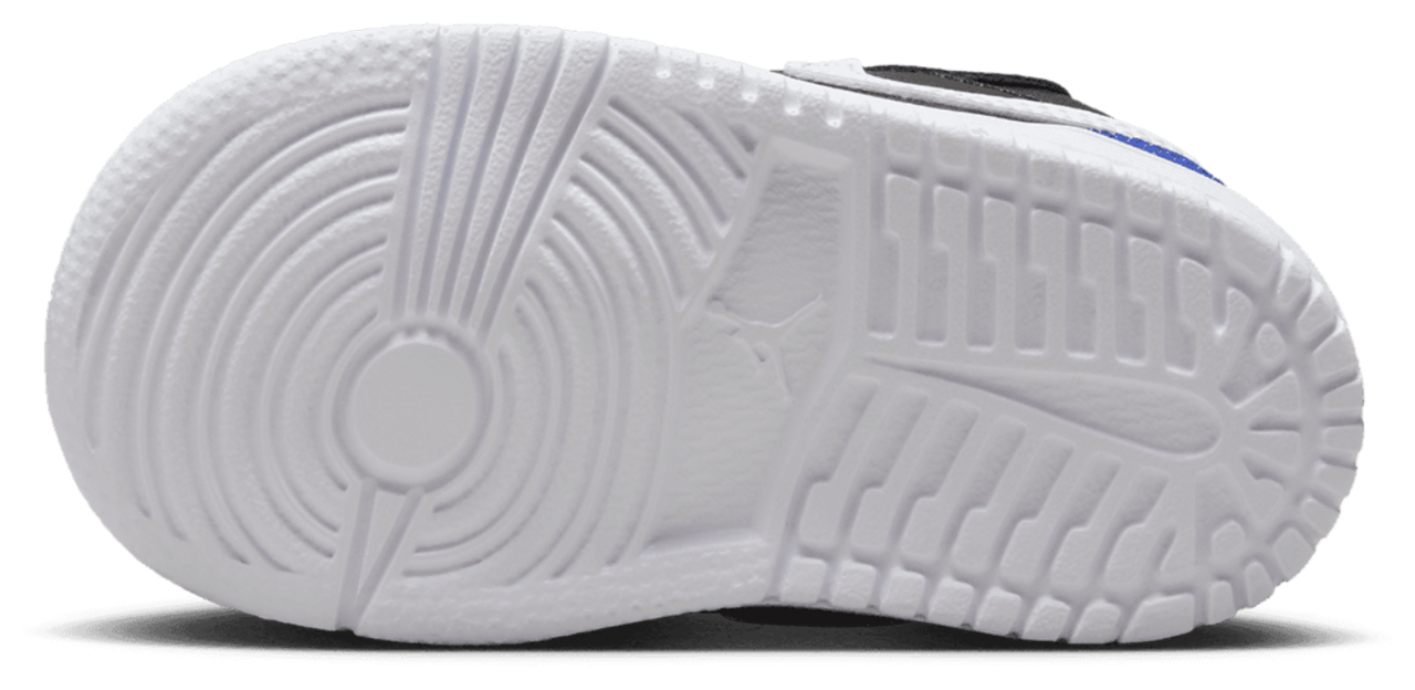 Jordan AJ 1 Low Alt  Image 5 of 7. Tap to open photo gallery.
